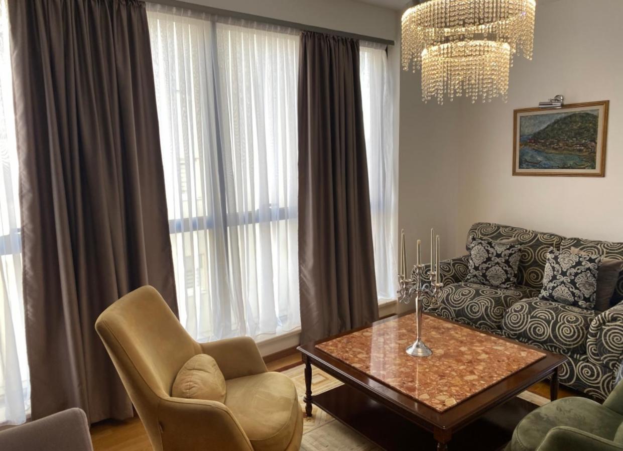 Hotel Ideall Подгорица Екстериор снимка