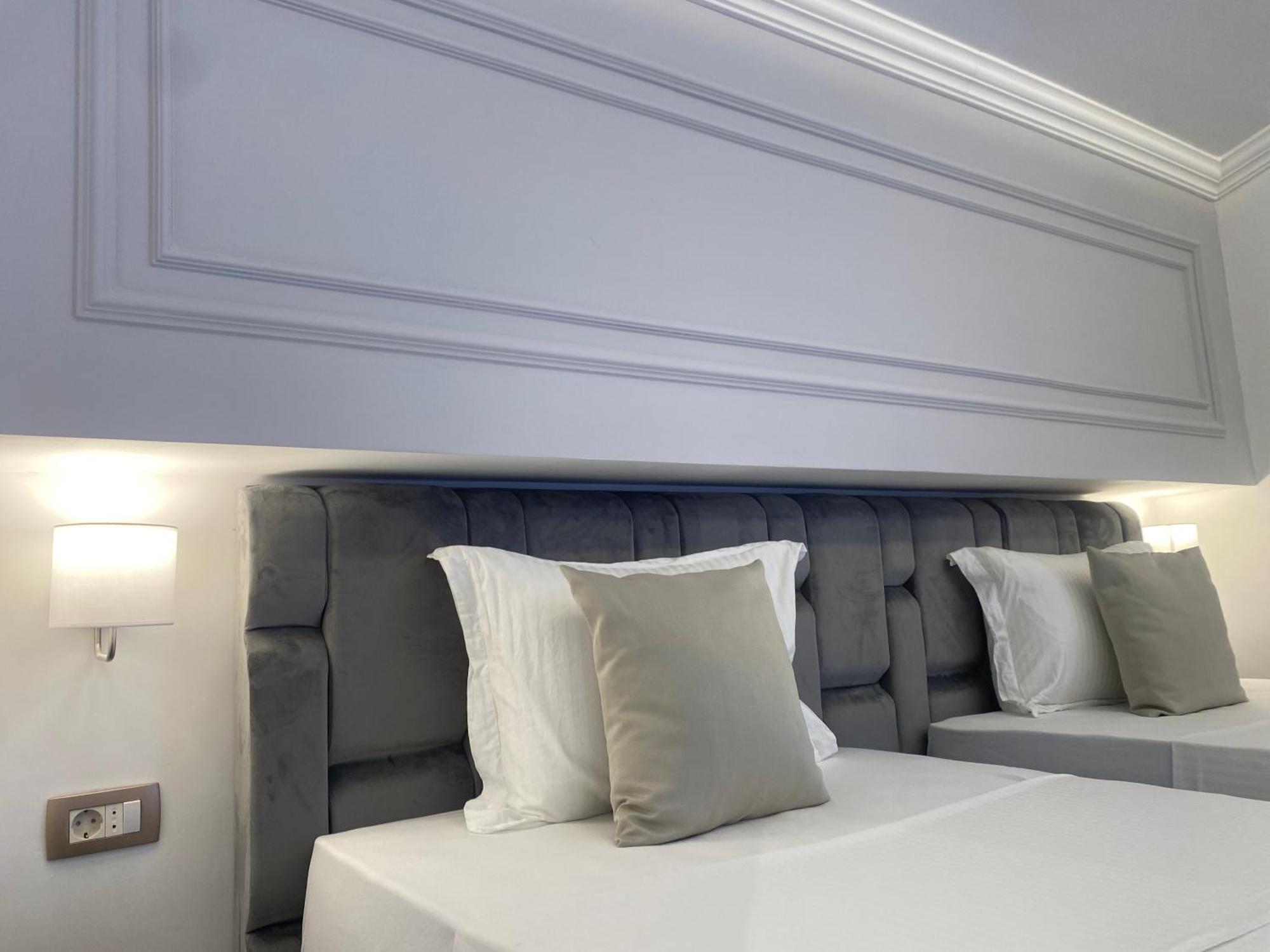 Hotel Ideall Подгорица Екстериор снимка