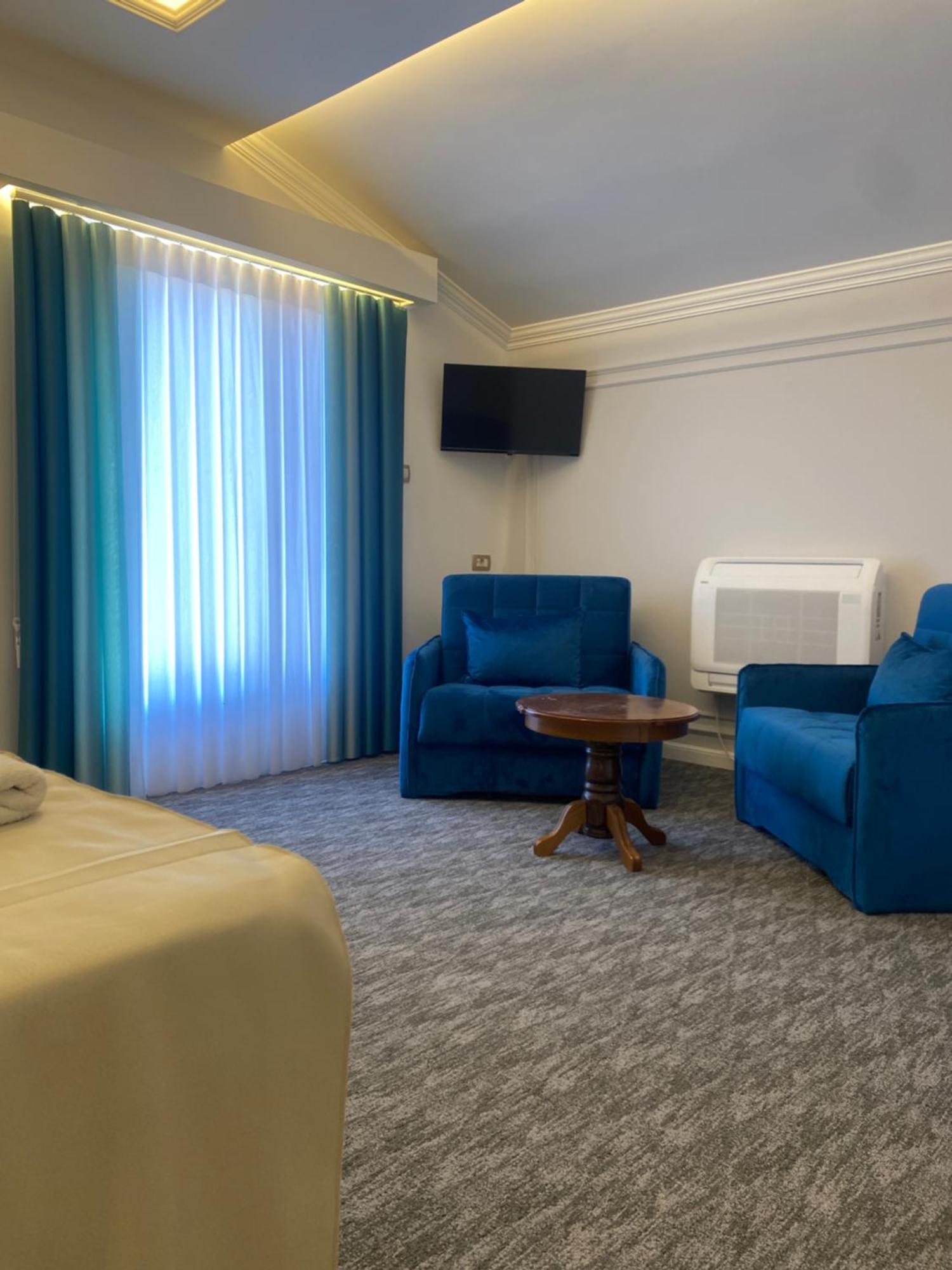 Hotel Ideall Подгорица Стая снимка