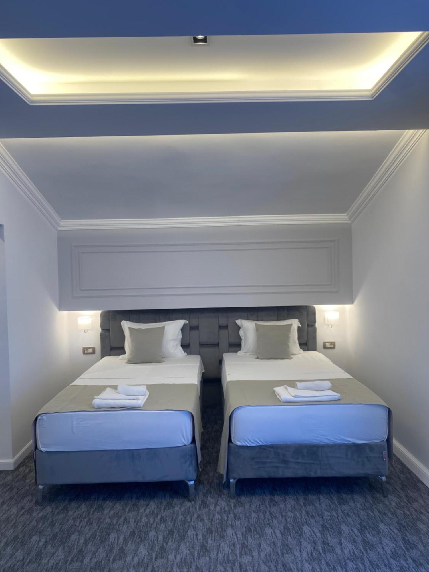 Hotel Ideall Подгорица Екстериор снимка