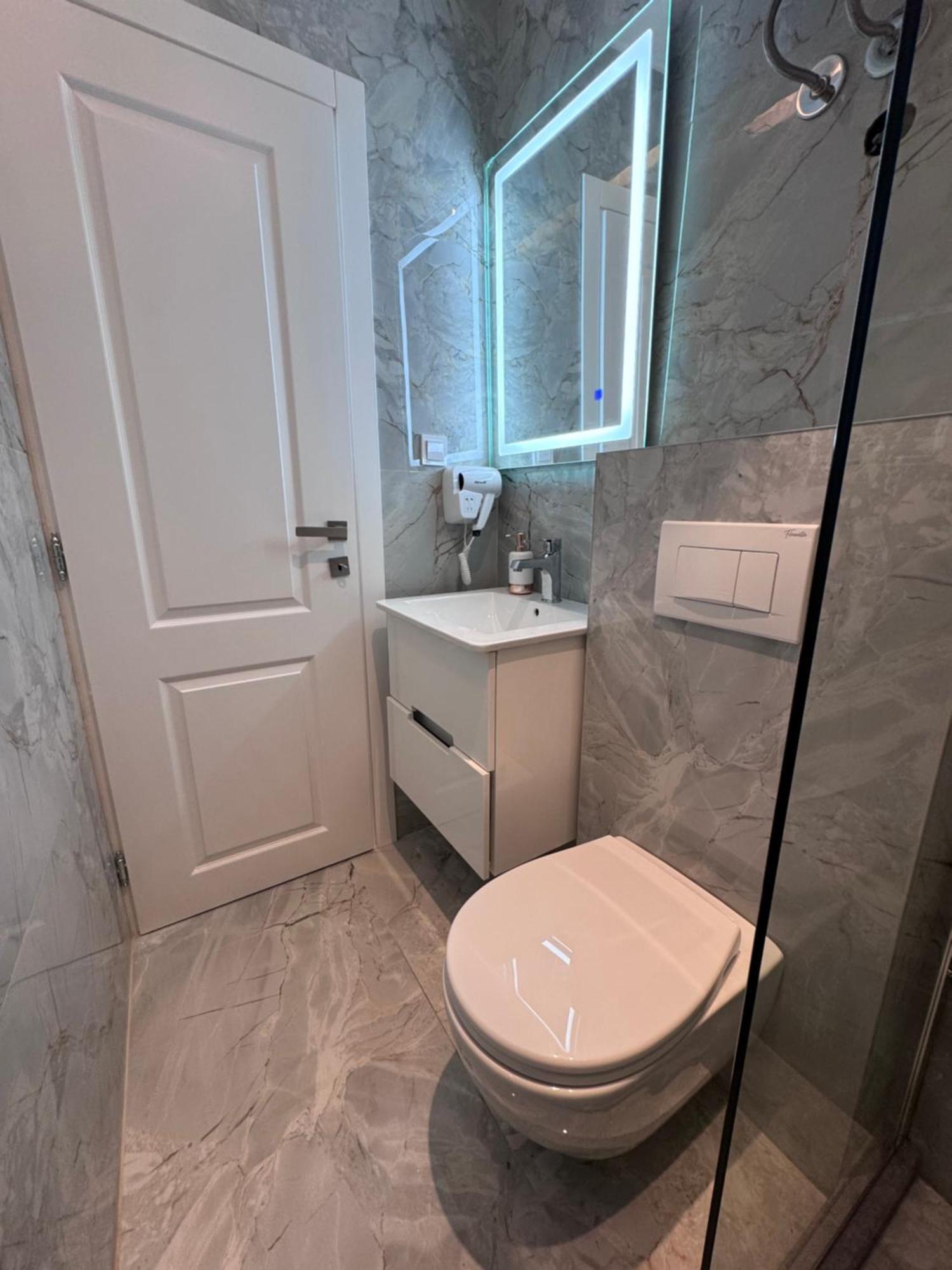 Hotel Ideall Подгорица Екстериор снимка